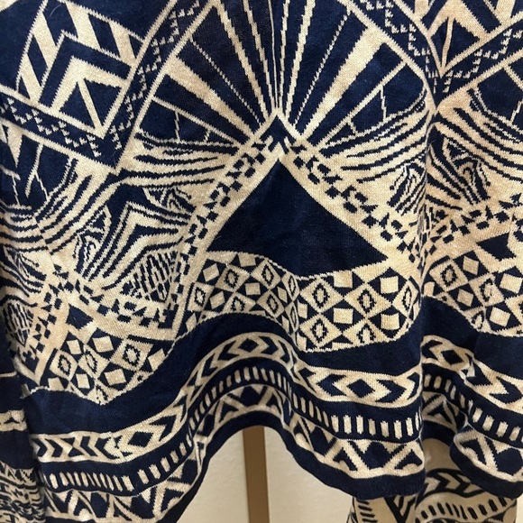 Flying Tomato, long sleeve wide open flap collar cardigan asymmetrical, Small - Picture 5 of 5